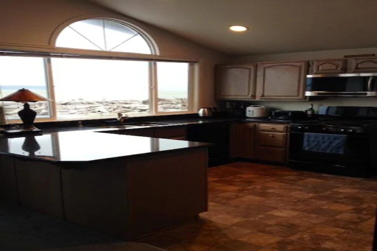 Camano Island Waterfront Vacation Rental Екстериор снимка